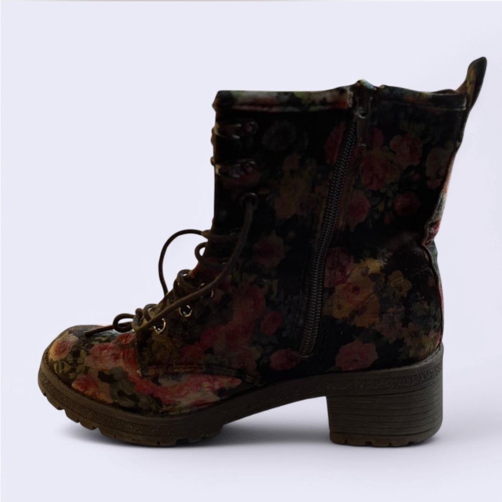 Madden Girl Eloisee Combat Booties 6.5 - Picture 5 of 8